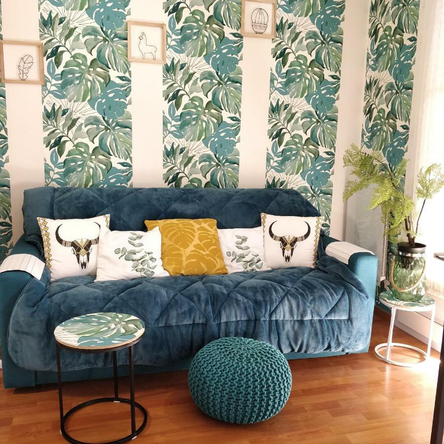 Studio Royal By Beds4Wanderlust - Place Du Marche Avec Parking Prive Fontainebleau Eksteriør bilde